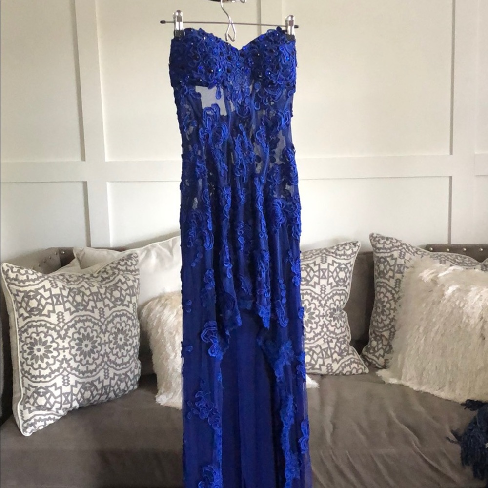 Prom dress